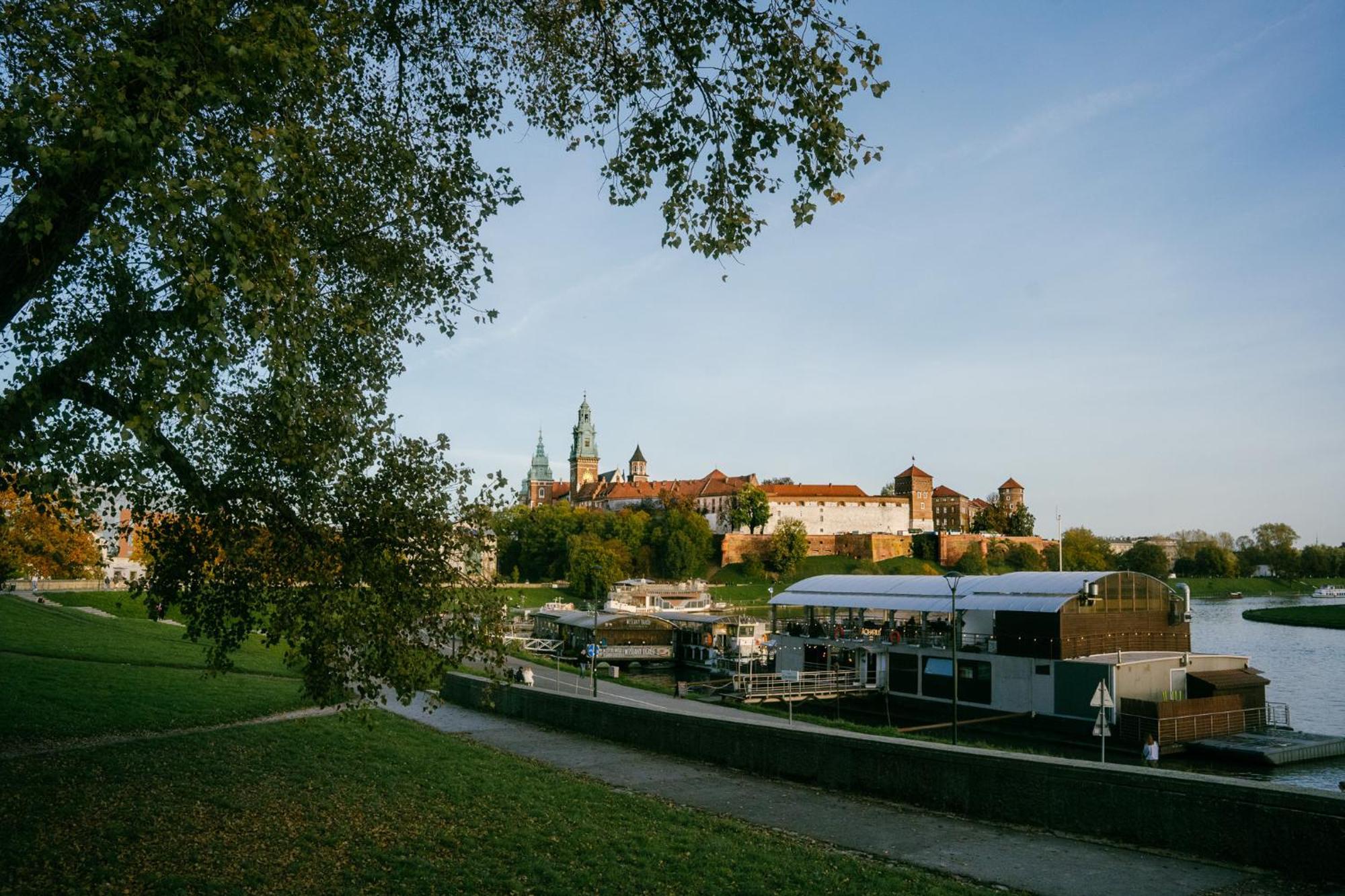 Old Town Zamkowa Vis A Vis Wawelu Lejlighed Kraków Eksteriør billede